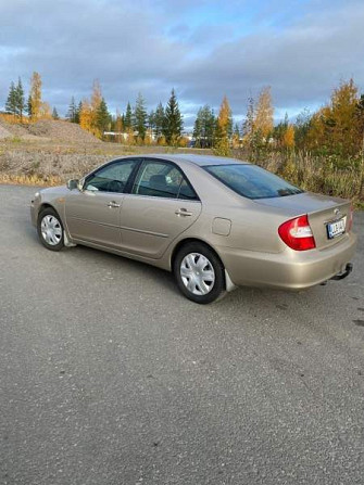 Toyota Camry Jyvaeskylae - valokuva 2