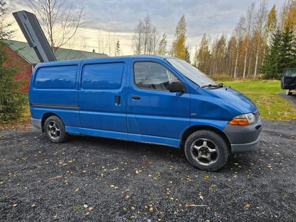 Toyota Hiace Оулу - изображение 3