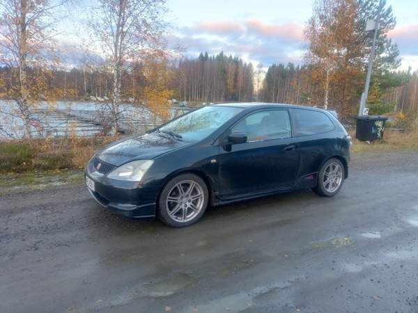 Honda Civic Joensuu - valokuva 2