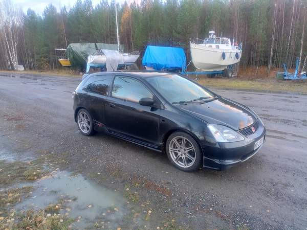 Honda Civic Joensuu - valokuva 1