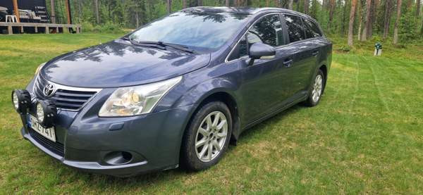 Toyota Avensis Sodankylä - valokuva 1