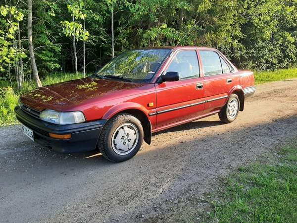 Toyota Corolla Nurmijärvi - valokuva 1