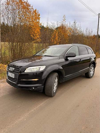 Audi Q7 Sarov - valokuva 1