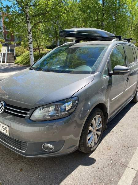 Volkswagen Touran Эспоо - изображение 1