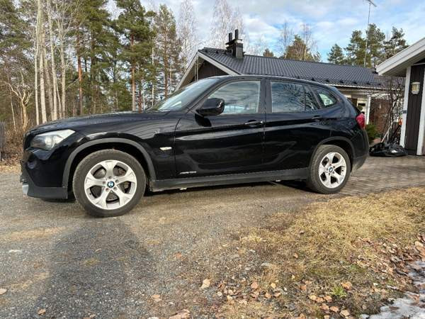 BMW X1 Kangasniemi - valokuva 2