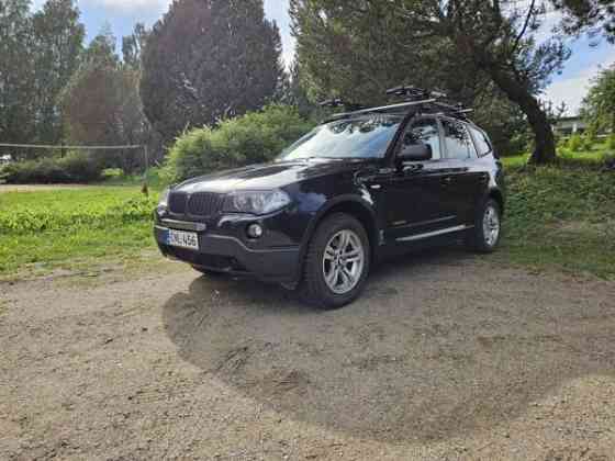 BMW X3 Холлола