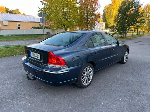 Volvo S60 Oulu - valokuva 2