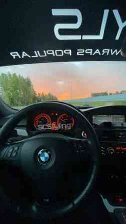 BMW 330 Taksimo