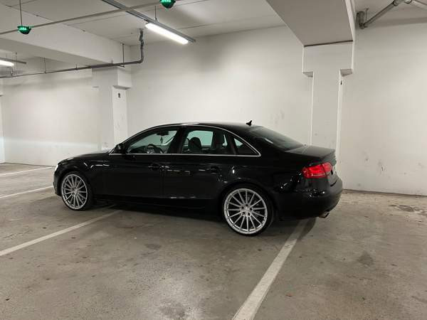 Audi A4 Sredneuralsk - valokuva 4