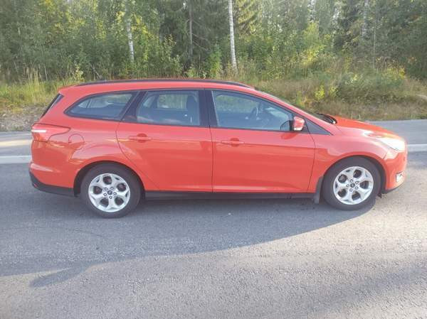 Ford Focus Jyväskylä - valokuva 1