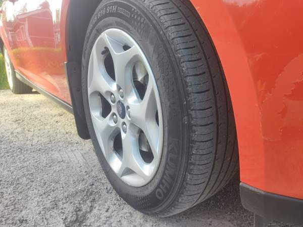 Ford Focus Jyväskylä - valokuva 6