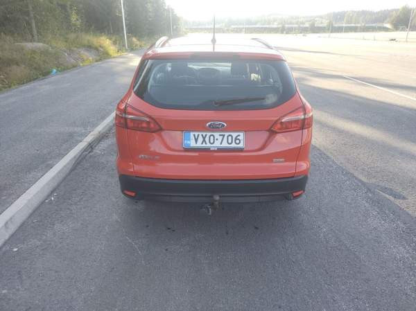 Ford Focus Jyväskylä - valokuva 8
