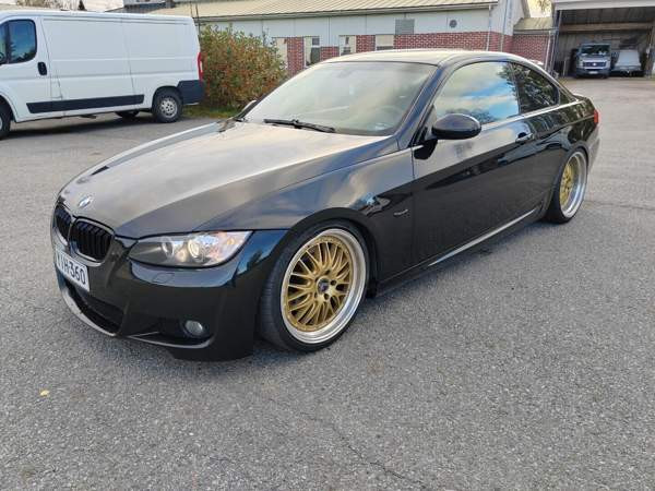 BMW 320 Seinäjoki - valokuva 1