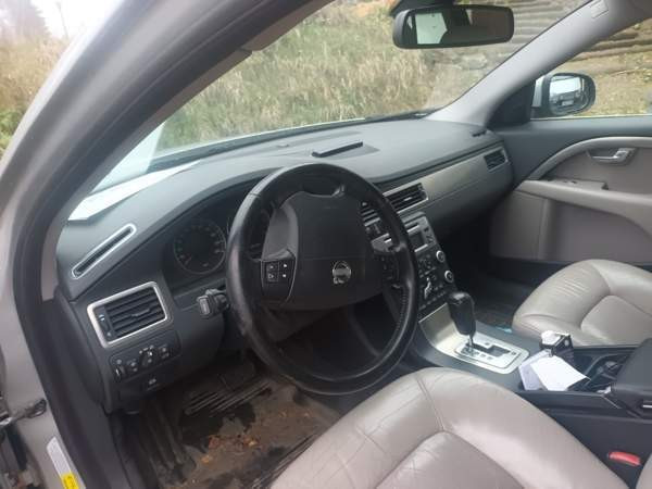 Volvo V70 Macau – foto 8