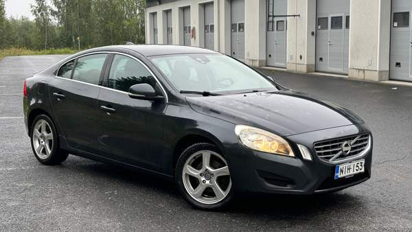 Volvo S60 Jyvaeskylae - photo 1