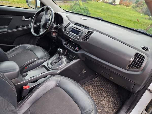 Kia Sportage Alavus - valokuva 8