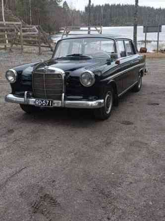 Mercedes-Benz 190 Savonlinna