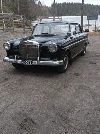 Mercedes-Benz 190 Савонлинна - изображение 1