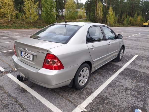 Toyota Corolla Jyväskylä - valokuva 4