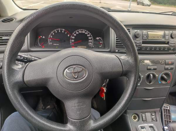 Toyota Corolla Jyväskylä - valokuva 8