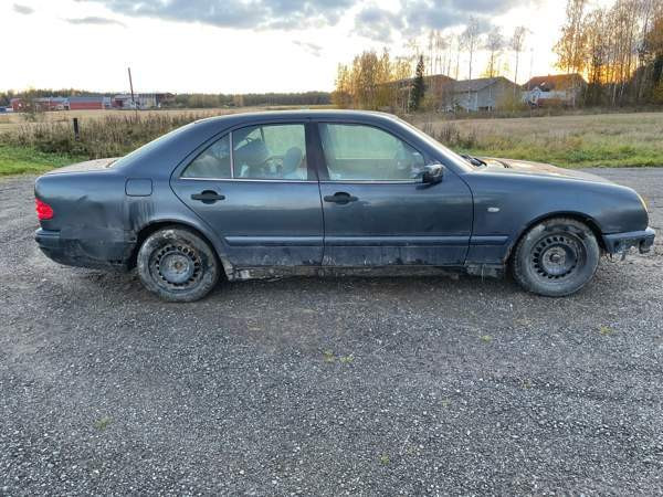 Mercedes-Benz 220 Lapua - photo 7