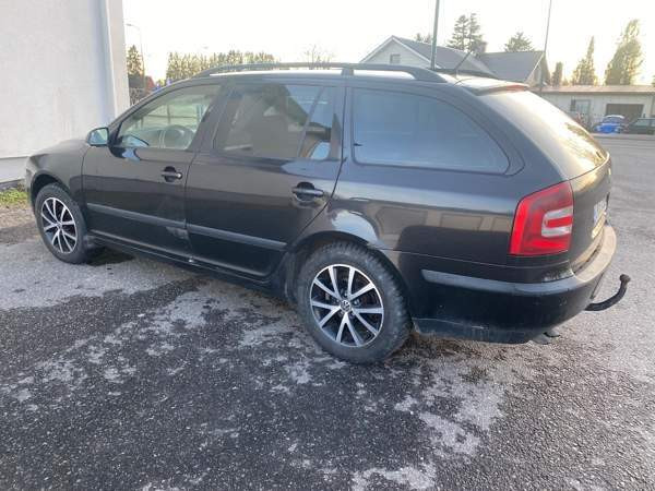 Skoda Octavia Pöytyä - valokuva 4