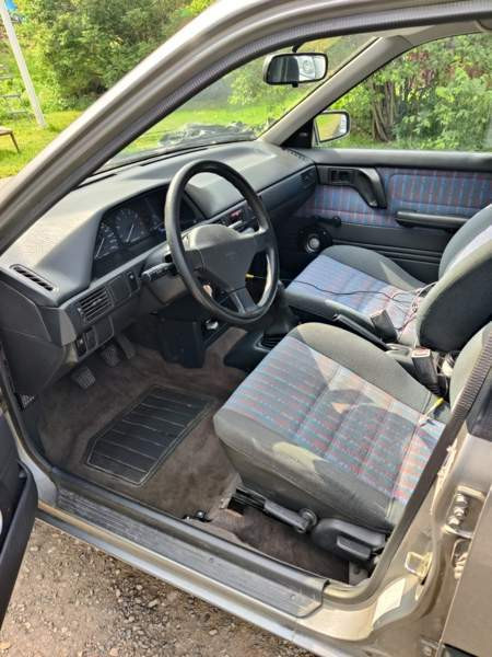 Mazda 323 Kristiinankaupunki - изображение 3