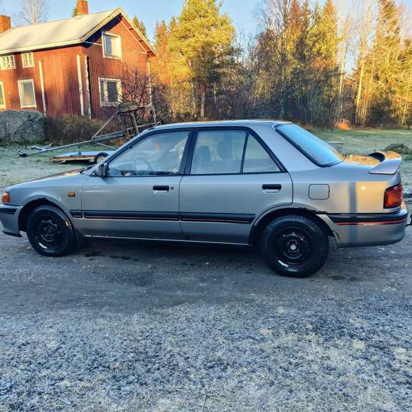 Mazda 323 Kristiinankaupunki - изображение 4