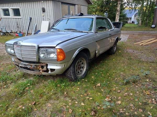 Mercedes-Benz 280 Jyväskylä - valokuva 1