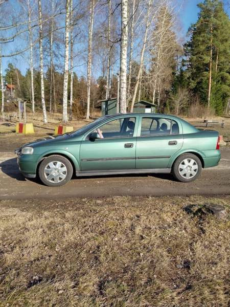 Opel Astra Ugleural'skiy - photo 2