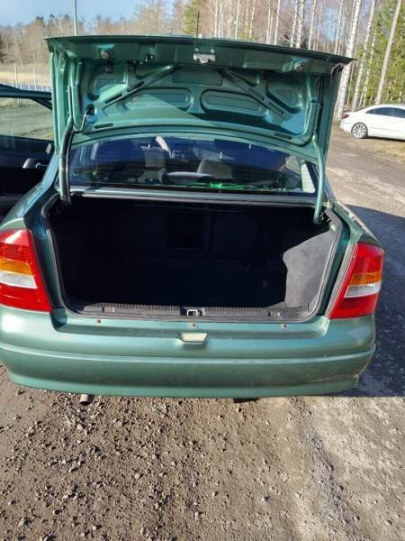 Opel Astra Ugleural'skiy - photo 4