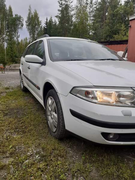 Renault Laguna Macau - valokuva 4