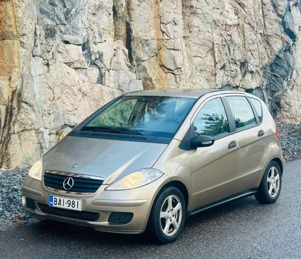 Mercedes-Benz A Vantaa - valokuva 1