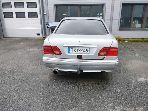 Mercedes-Benz E Iisalmi - photo 2