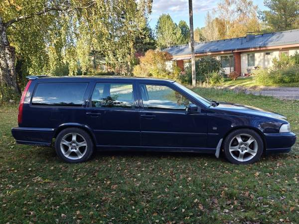 Volvo V70 Yläne - valokuva 6