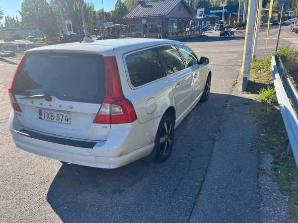Volvo V70 Helsinki - valokuva 5