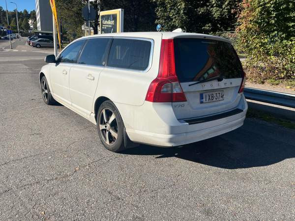 Volvo V70 Helsinki - valokuva 3