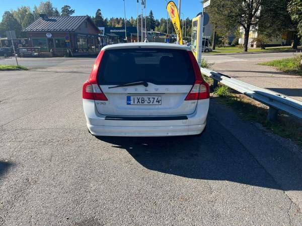 Volvo V70 Helsinki - valokuva 4