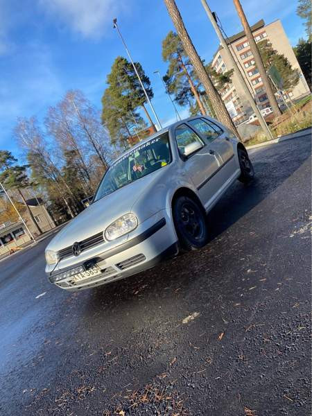 Volkswagen Golf Paimio - изображение 1