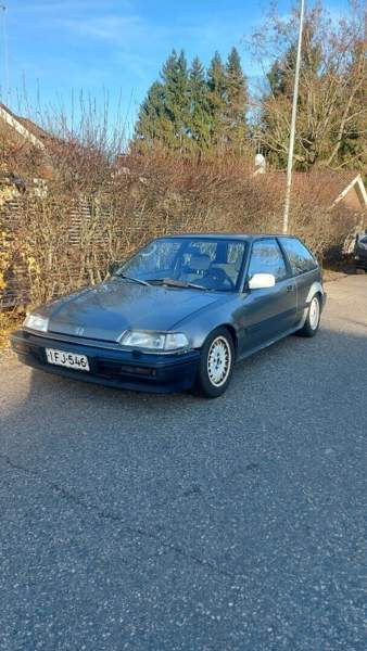 Honda Civic Vantaa - valokuva 1