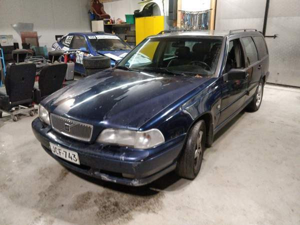 Volvo V70 Hyvinge - photo 1