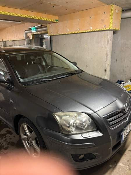 Toyota Avensis Espoo – foto 2