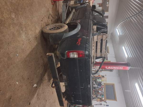 Nissan King Cab Haapavesi - valokuva 2