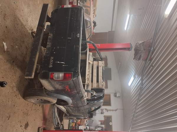 Nissan King Cab Haapavesi - valokuva 3