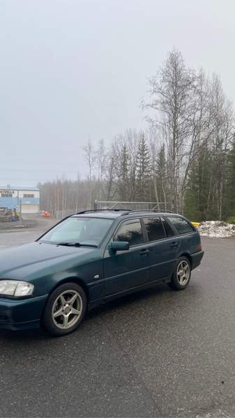 Mercedes-Benz C Orivesi - valokuva 2