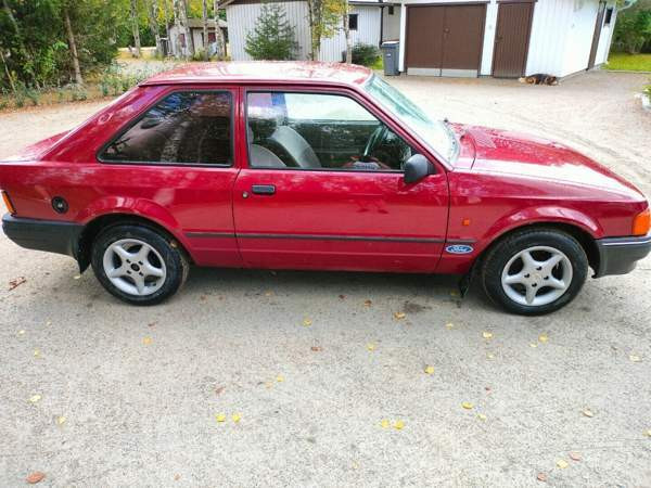 Ford Escort Kajaani - photo 7