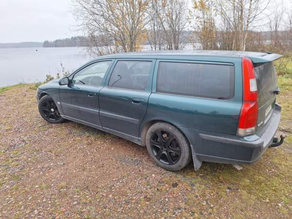 Volvo V70 Hämeenkyrö - valokuva 4