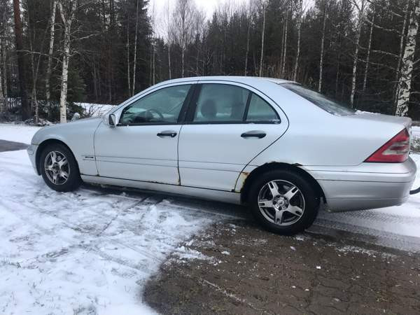 Mercedes-Benz C Rovaniemi - photo 1