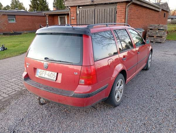 Volkswagen Golf Рахе - изображение 3