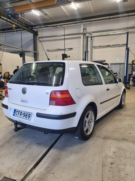 Volkswagen Golf Jyväskylä - valokuva 3